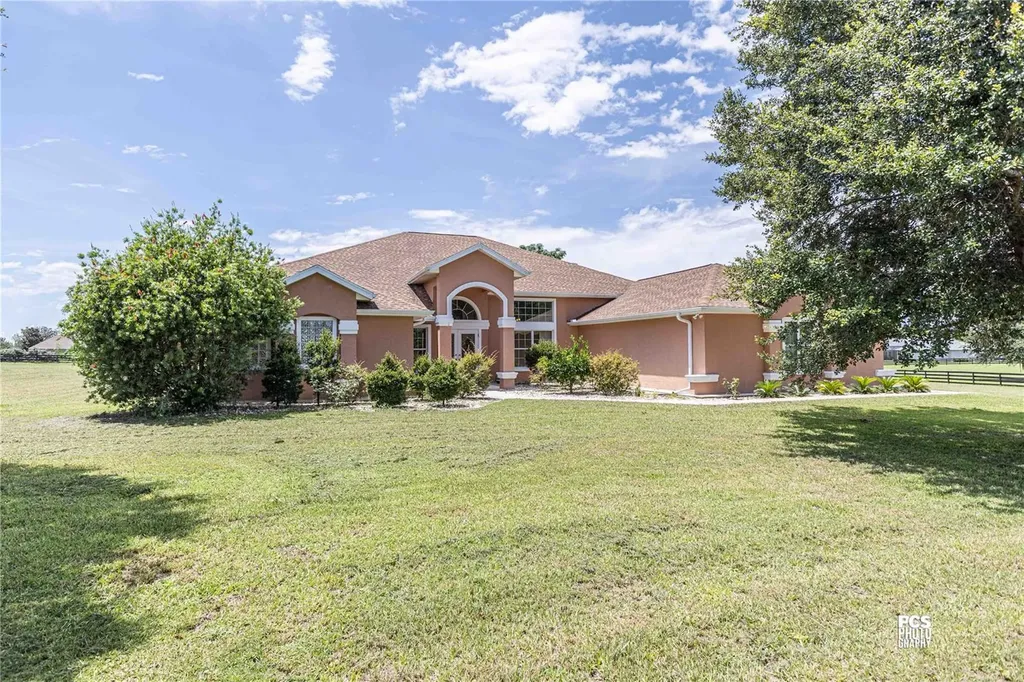 2679 NE 108th Lane Oxford FL 34484
