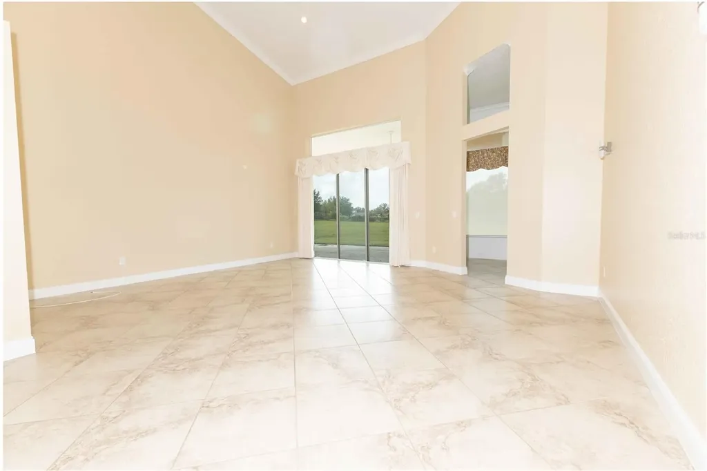 2679 NE 108th Lane Oxford FL 34484