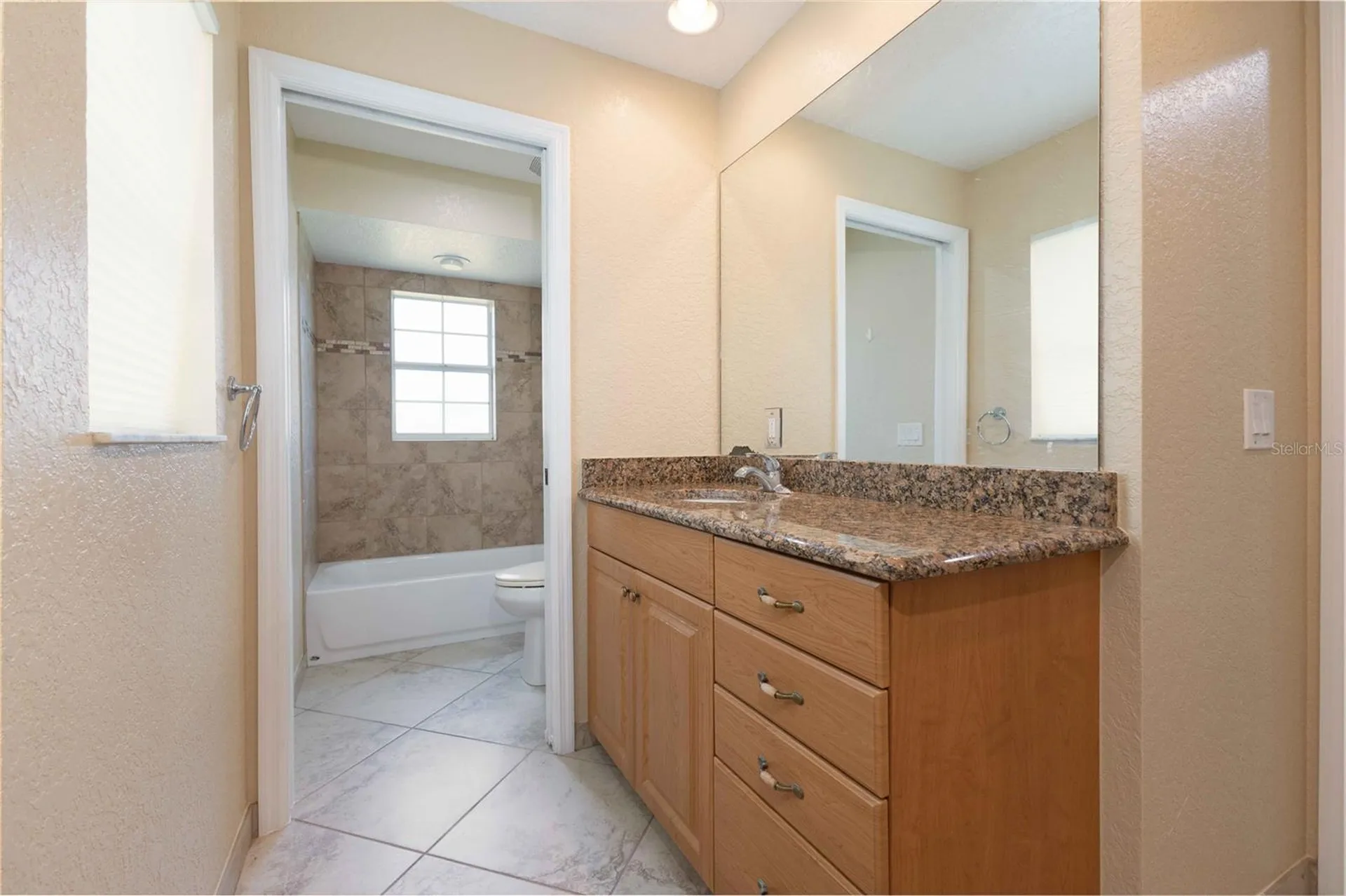 2679 NE 108th Lane Oxford FL 34484