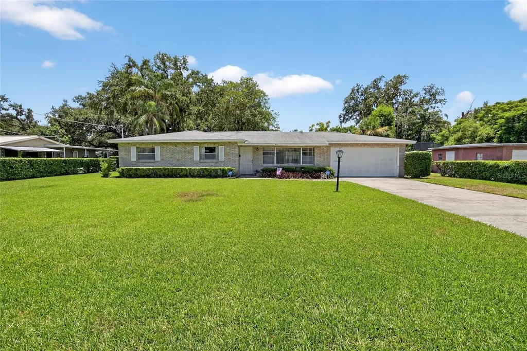 511 Coulter Road Brandon FL 33511