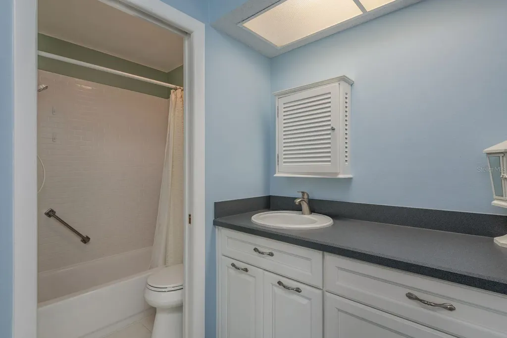 2738 Sherbrooke Lane Palm Harbor FL 34684