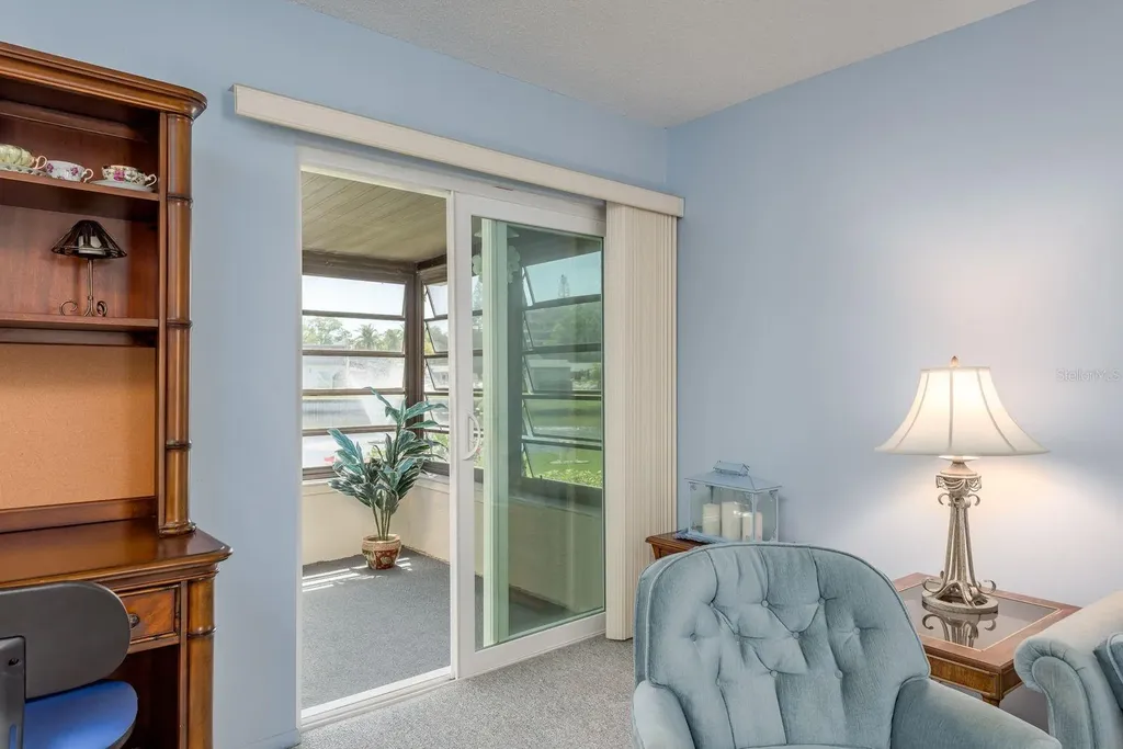 2738 Sherbrooke Lane Palm Harbor FL 34684