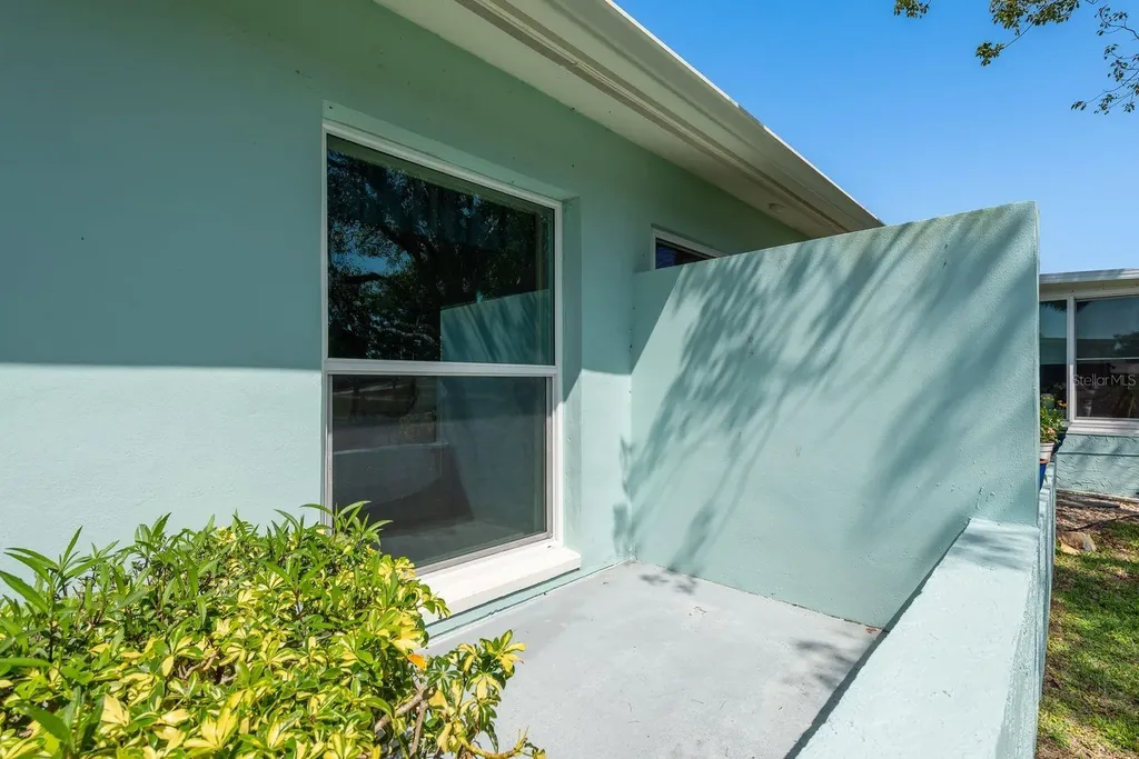 2738 Sherbrooke Lane Palm Harbor FL 34684