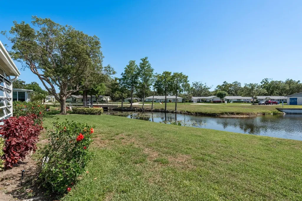 2738 Sherbrooke Lane Palm Harbor FL 34684