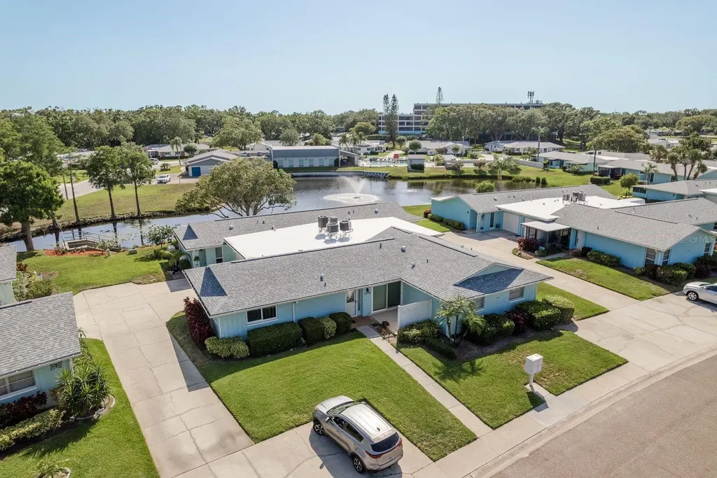 2738 Sherbrooke Lane Palm Harbor FL 34684