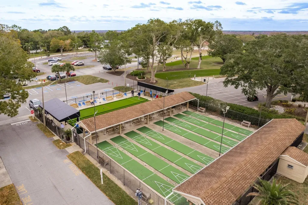 2738 Sherbrooke Lane Palm Harbor FL 34684