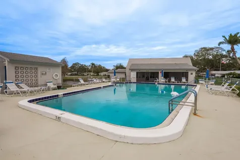 2738 Sherbrooke Lane Palm Harbor FL 34684