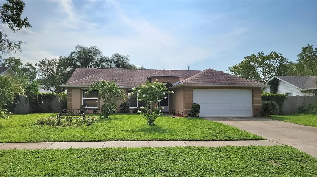 1401 Hendren Drive Deland FL 32724
