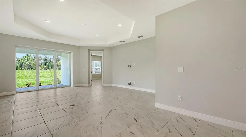2250 Lady Palm Loop Bradenton FL 34212