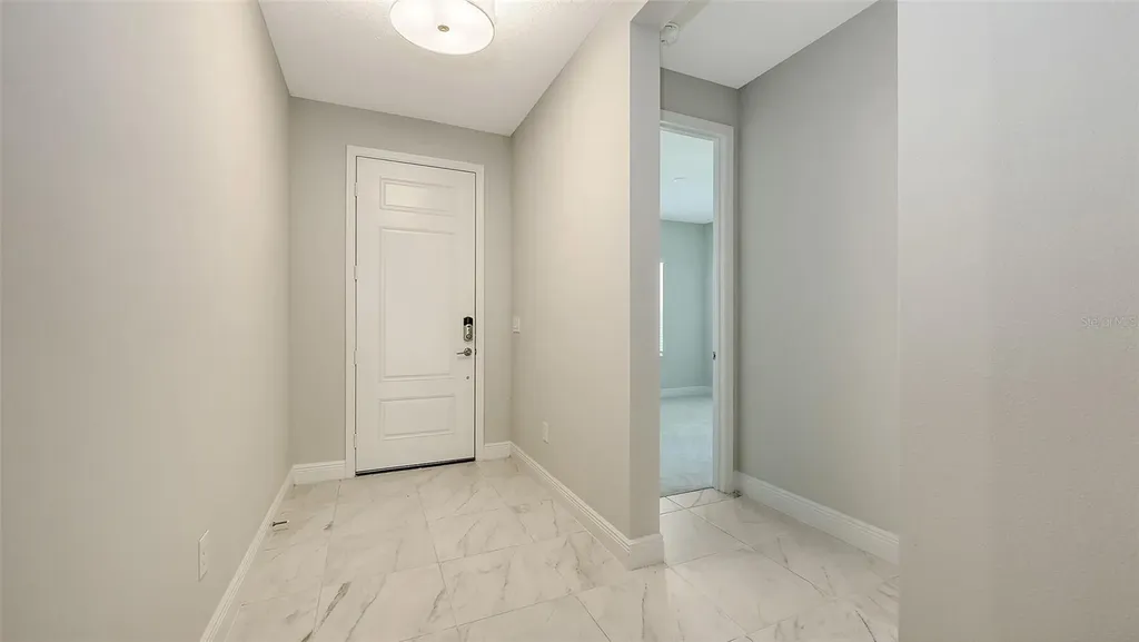 2250 Lady Palm Loop Bradenton FL 34212