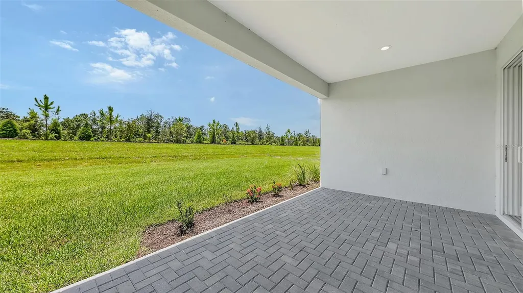 2250 Lady Palm Loop Bradenton FL 34212