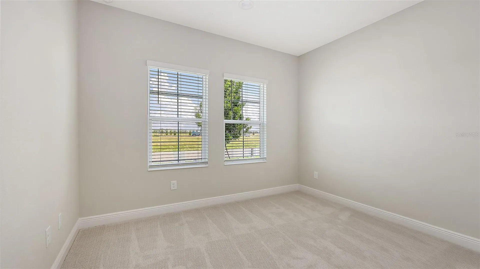 2250 Lady Palm Loop Bradenton FL 34212