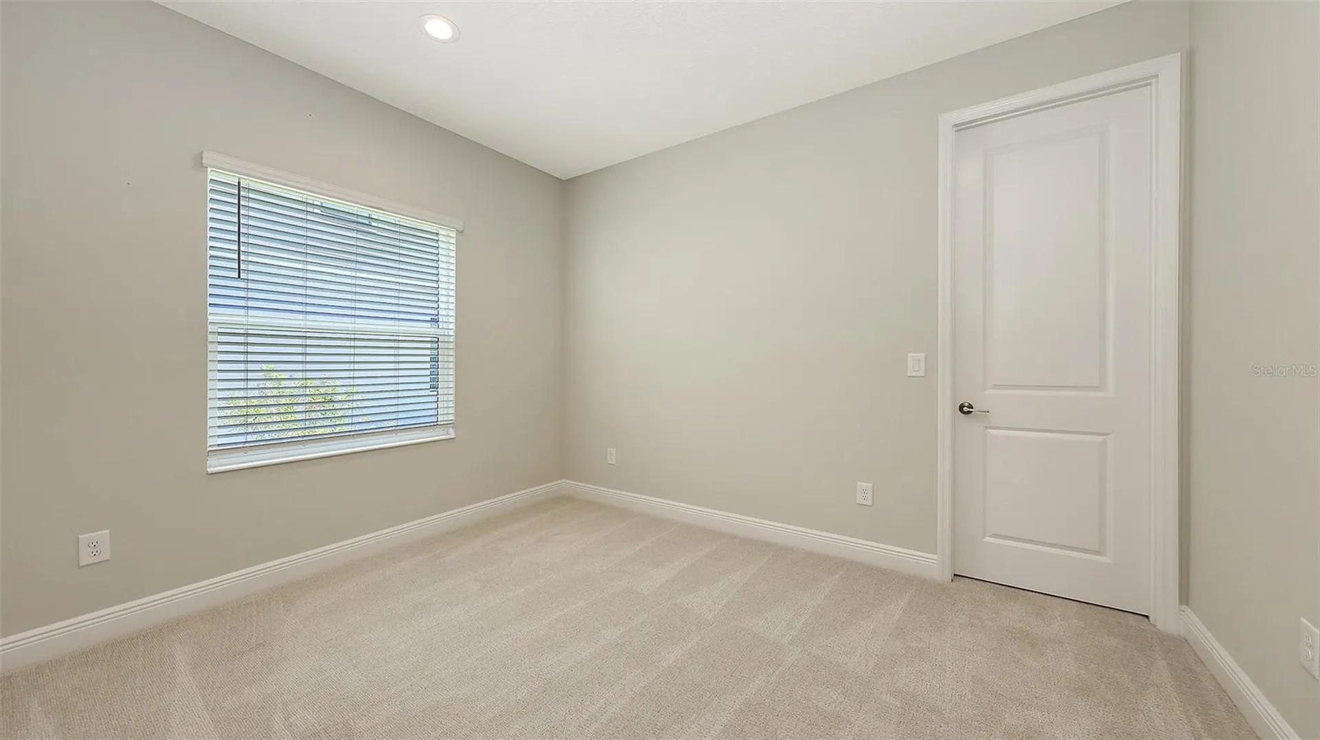 2250 Lady Palm Loop Bradenton FL 34212