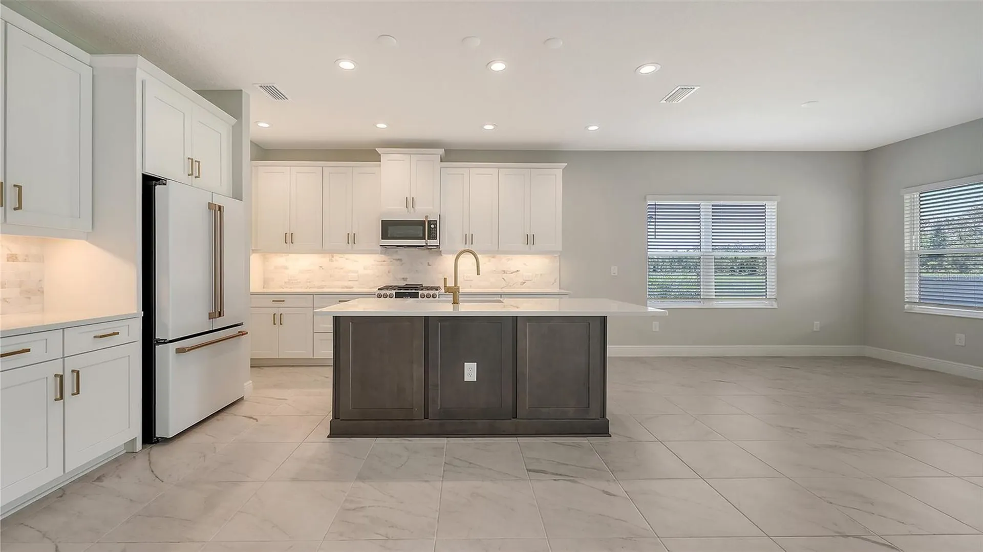 2250 Lady Palm Loop Bradenton FL 34212