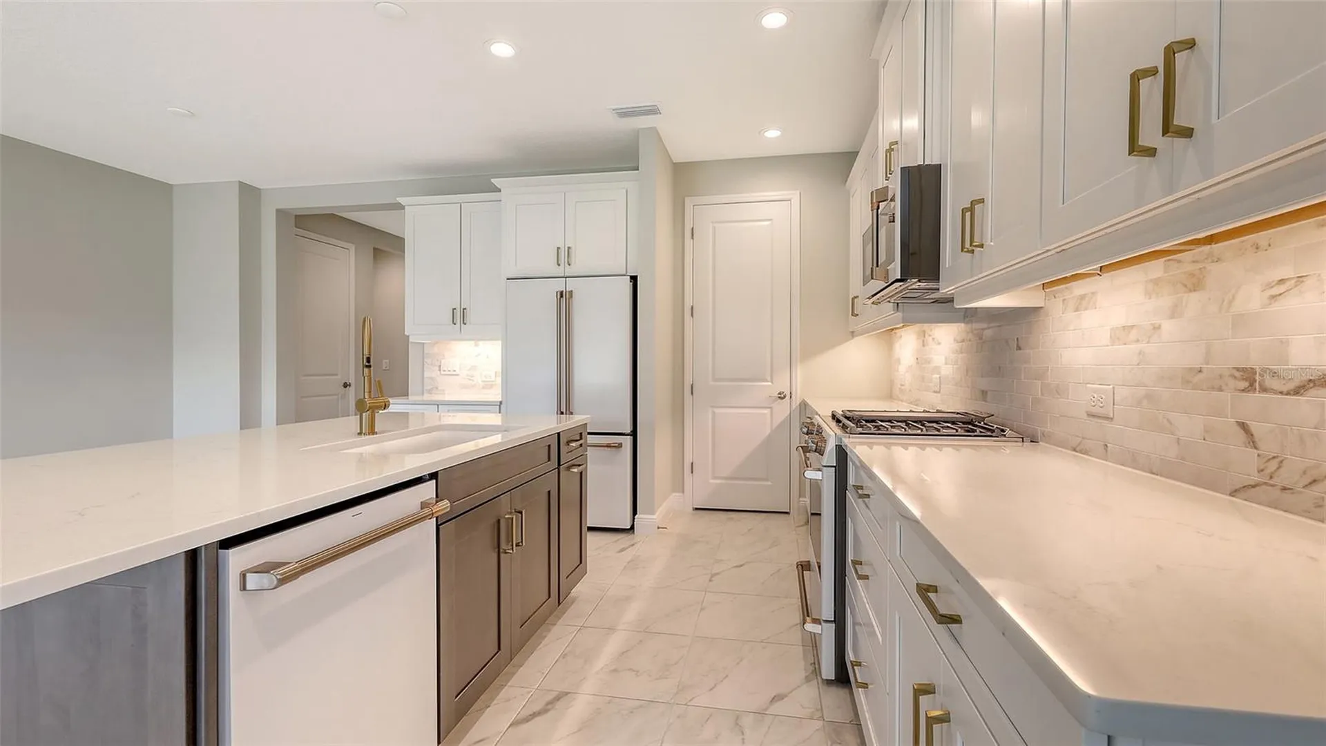 2250 Lady Palm Loop Bradenton FL 34212