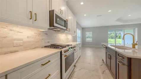 2250 Lady Palm Loop Bradenton FL 34212