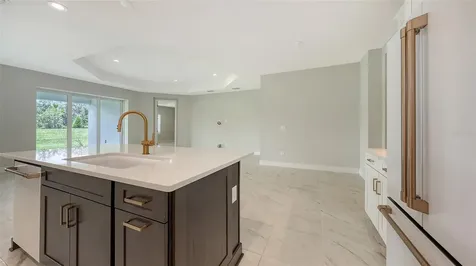 2250 Lady Palm Loop Bradenton FL 34212