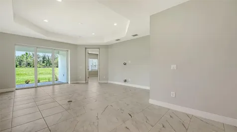 2250 Lady Palm Loop Bradenton FL 34212