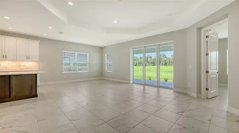 2250 Lady Palm Loop Bradenton FL 34212
