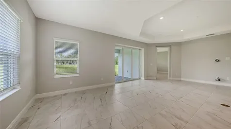 2250 Lady Palm Loop Bradenton FL 34212