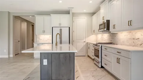 2250 Lady Palm Loop Bradenton FL 34212