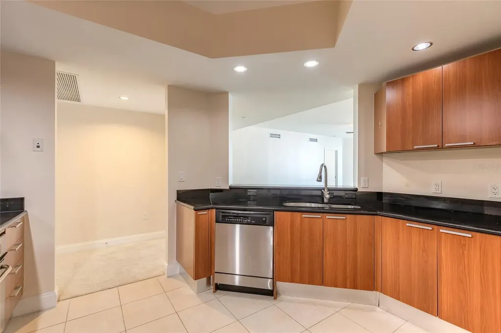 231 Riverside Drive Holly Hill FL 32117