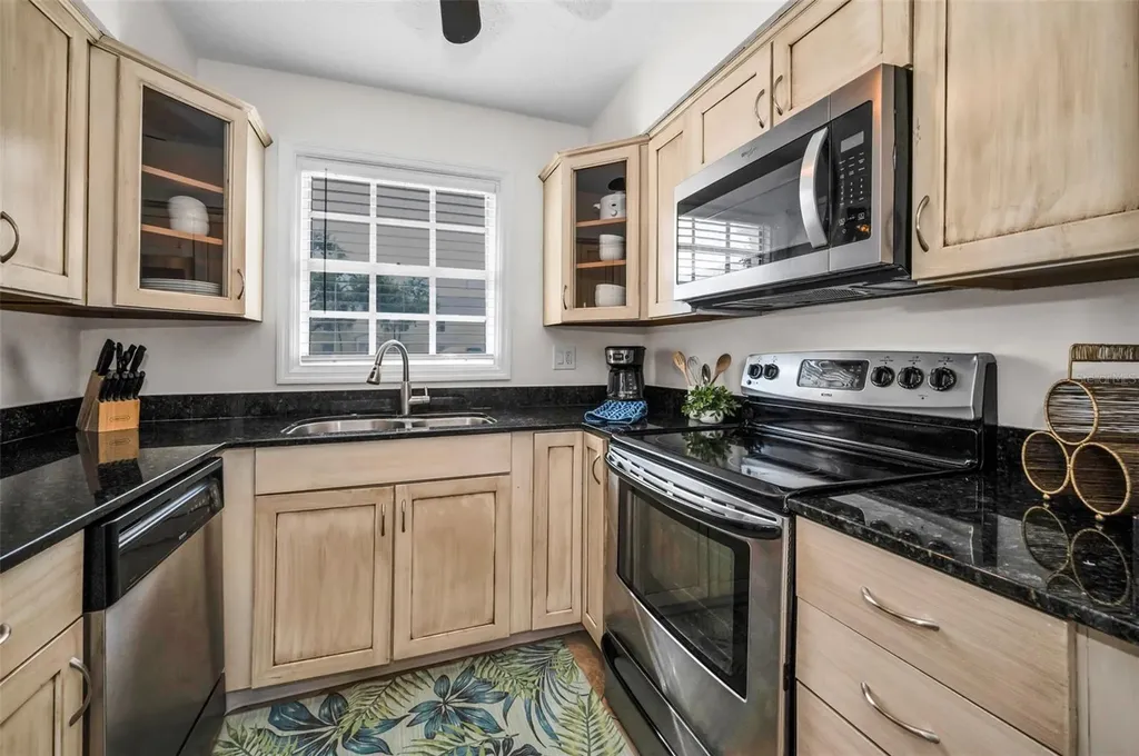 5026 Coquina Key Drive SE St Petersburg FL 33705