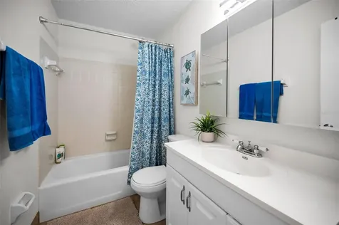 5026 Coquina Key Drive SE St Petersburg FL 33705