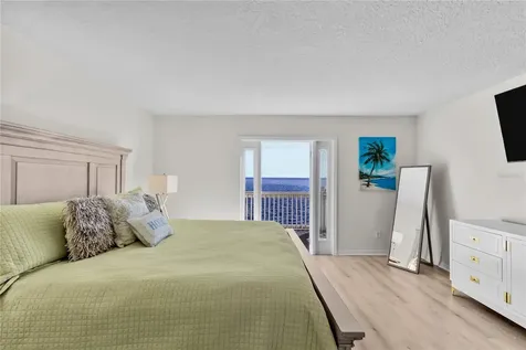 5026 Coquina Key Drive SE St Petersburg FL 33705
