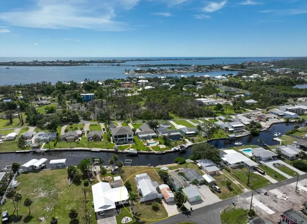 1820 Winstan Avenue Englewood FL 34223