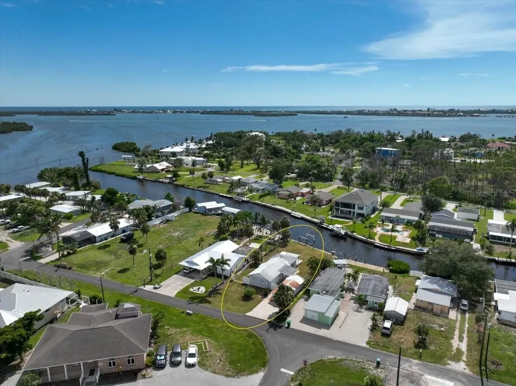 1820 Winstan Avenue Englewood FL 34223