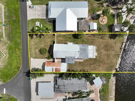 1820 Winstan Avenue Englewood FL 34223
