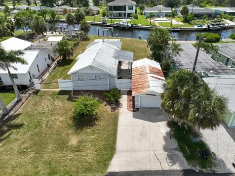 1820 Winstan Avenue Englewood FL 34223