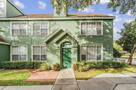 9156 Lake Chase Island Way Tampa FL 33626