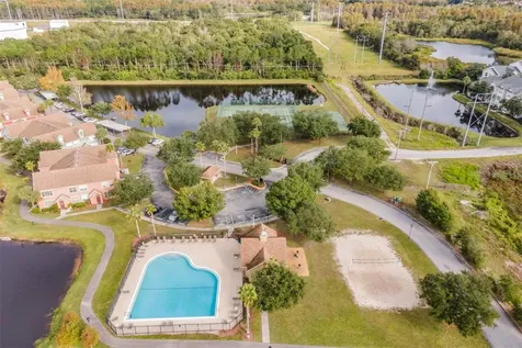9156 Lake Chase Island Way Tampa FL 33626