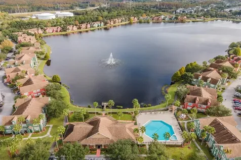 9156 Lake Chase Island Way Tampa FL 33626