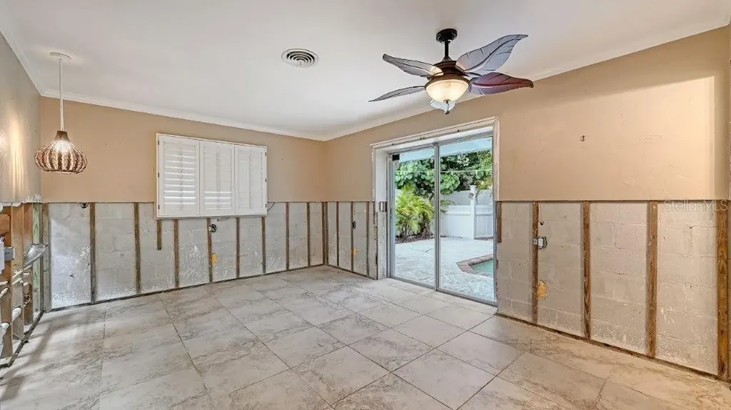 5222 Winding Way Sarasota FL 34242