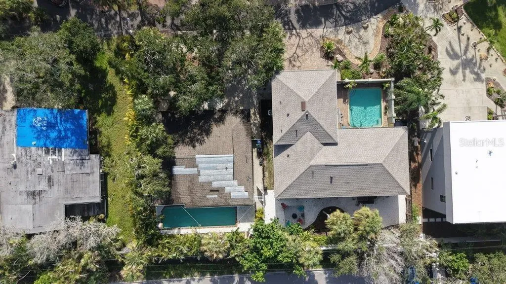5222 Winding Way Sarasota FL 34242