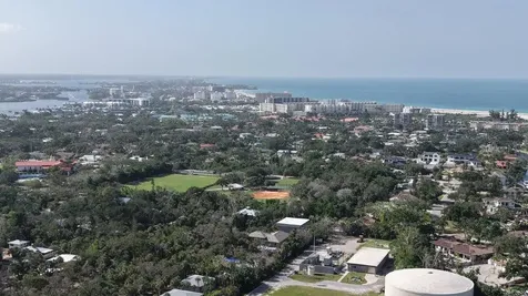 5222 Winding Way Sarasota FL 34242