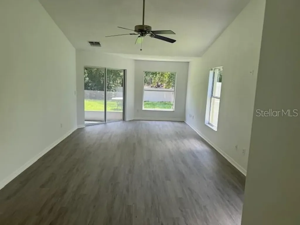 5685 Autumn Chase Circle Sanford FL 32773