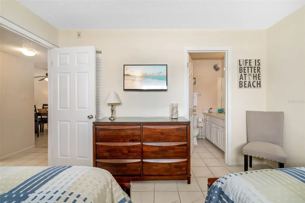 5961 Midnight Pass Road Sarasota FL 34242