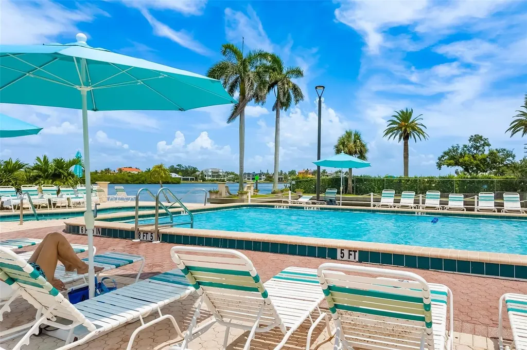 5961 Midnight Pass Road Sarasota FL 34242