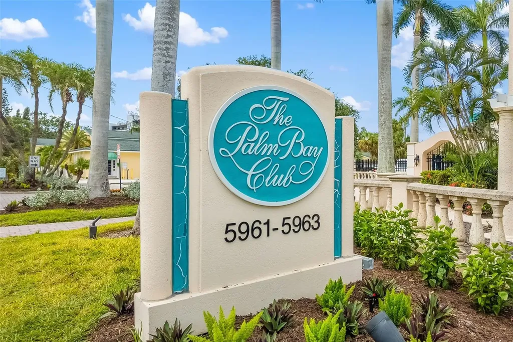 5961 Midnight Pass Road Sarasota FL 34242