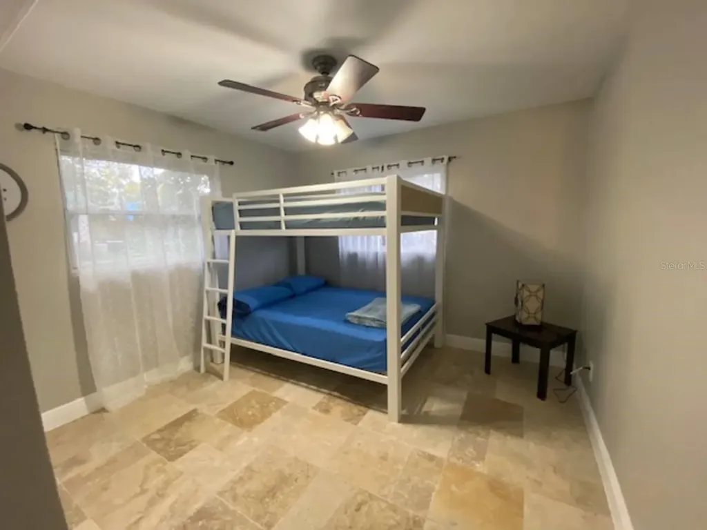 508 Ulelah Avenue Palm Harbor FL 34683