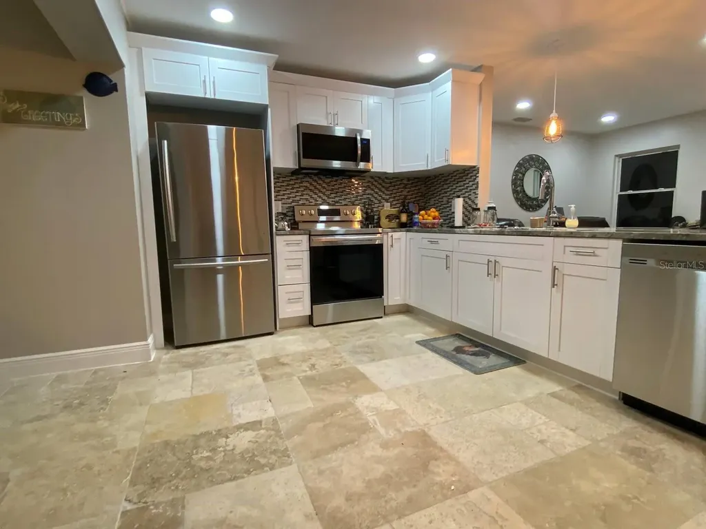 508 Ulelah Avenue Palm Harbor FL 34683