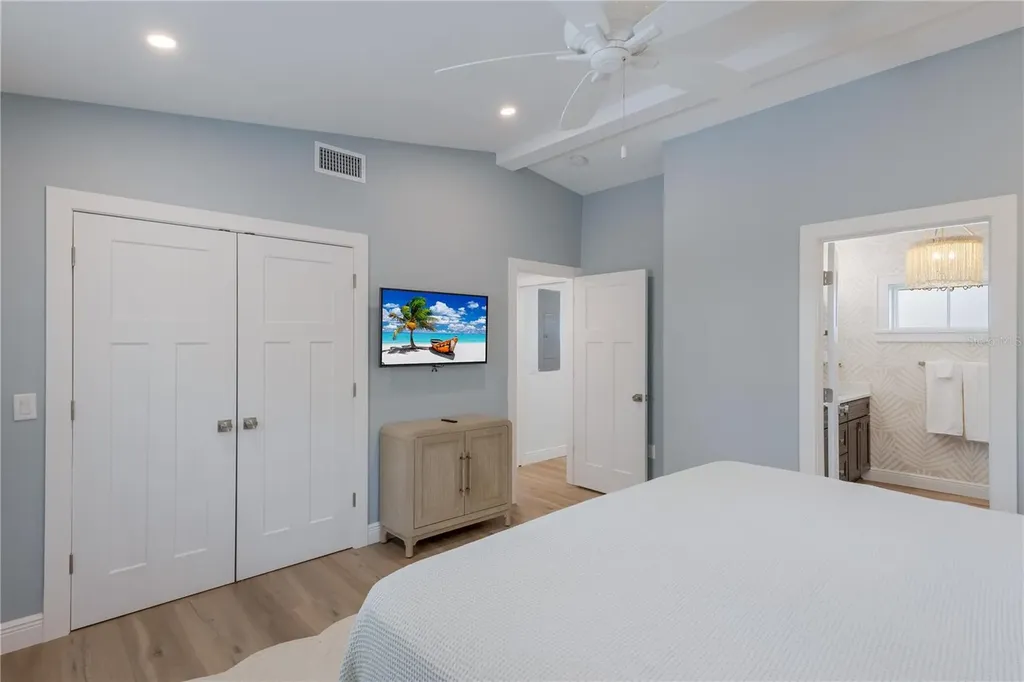 401 N Shore Drive Anna Maria FL 34216