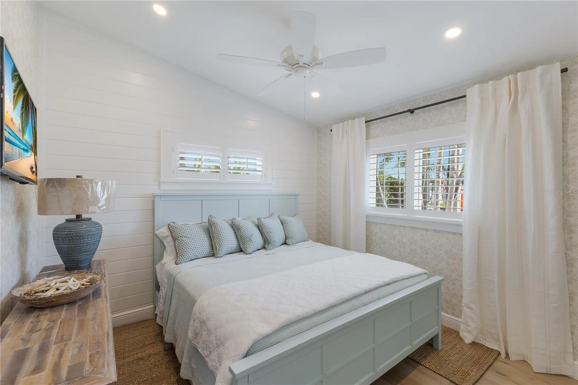 401 N Shore Drive Anna Maria FL 34216
