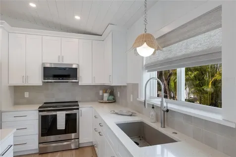 401 N Shore Drive Anna Maria FL 34216