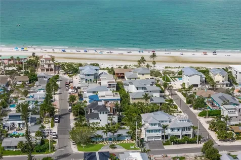 401 N Shore Drive Anna Maria FL 34216