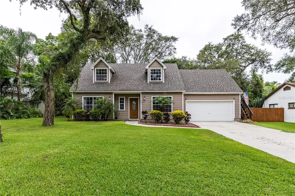 411 S Cobble Court Mount Dora FL 32757